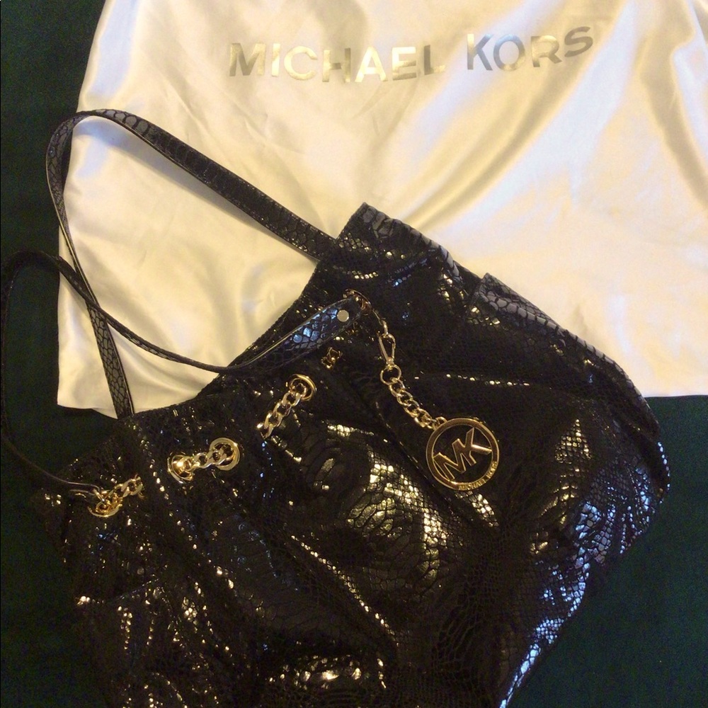 Michael Kors Black and Gold Handbag